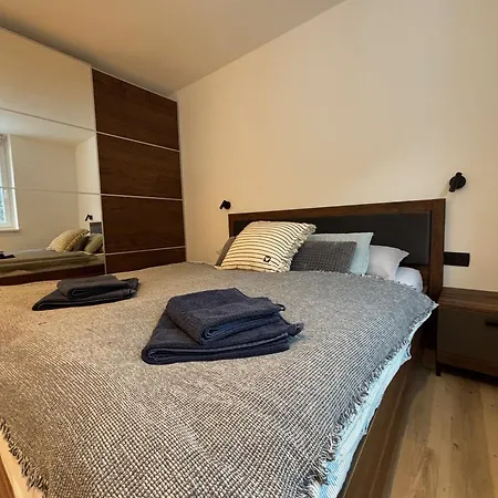 Apartma Modern Leon