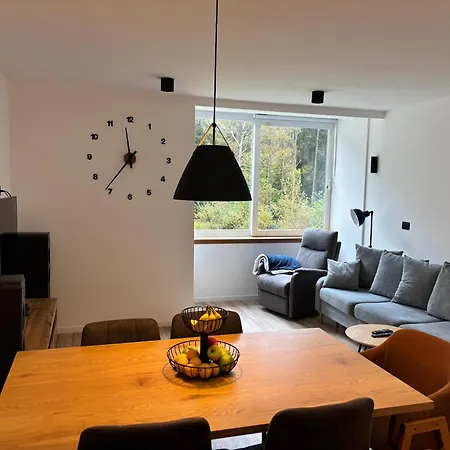 Apartment Modern Leon Gozd Martuljek